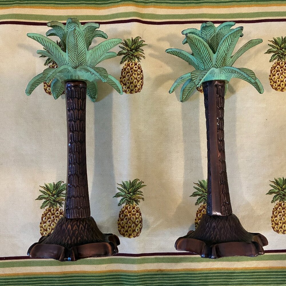 Set of palm tree candlesticks